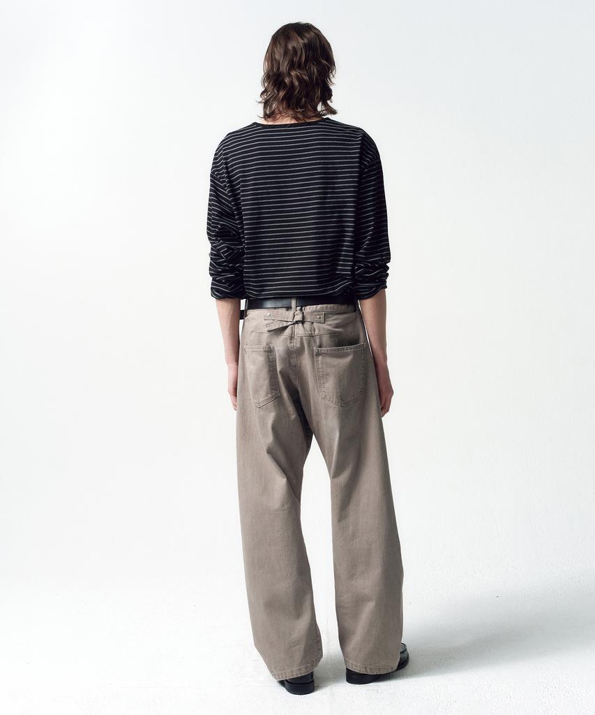 INSILENCE Engineer Fit Denim Pants Beige