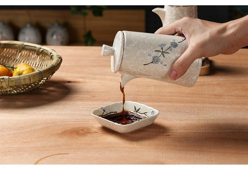 Ceramic Seasoning Jar with Lid & Spoon for Salt, Pepper, Sugar & Sauces