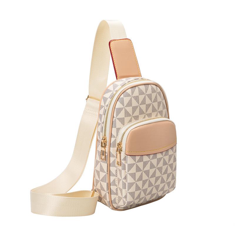 Fashionable Printed Chest Bags Are Often Used for Both Men and Women In Summer. Men Wear Single-shoulder Off-the-shoulder Chest Bags