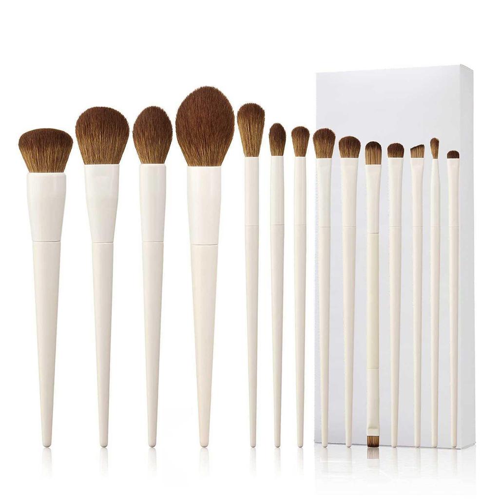 14-Piece Professional Makeup Brush Set with Soft Wooden Handles for Eyeshadow, Blush, Concealer, and Contour