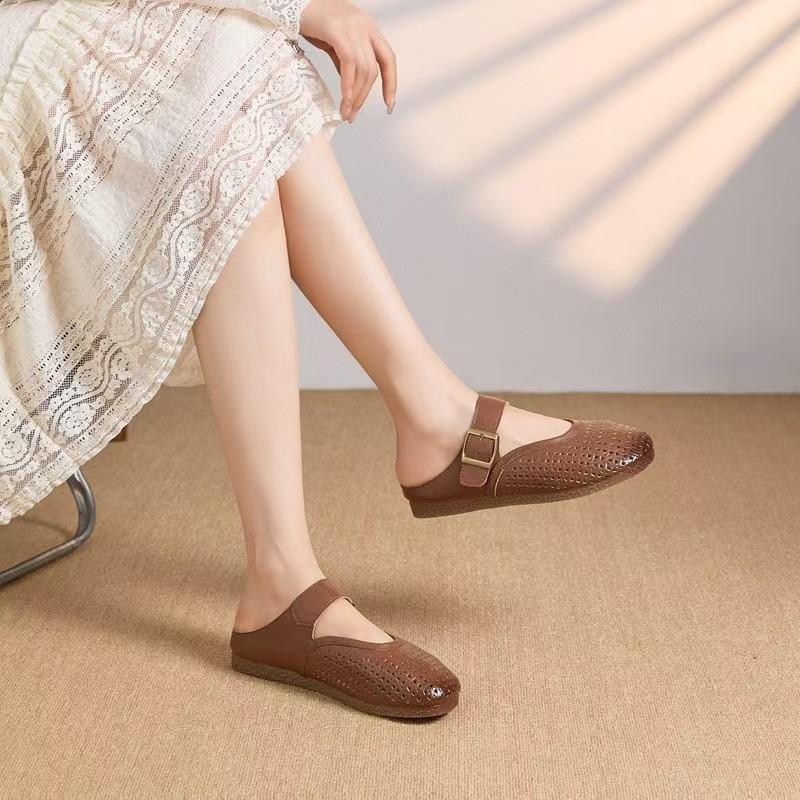 

Soft bottom summer new leather one pedal lazy half slippers thick bottom outer wear bag head cool slippers 41 коричневий