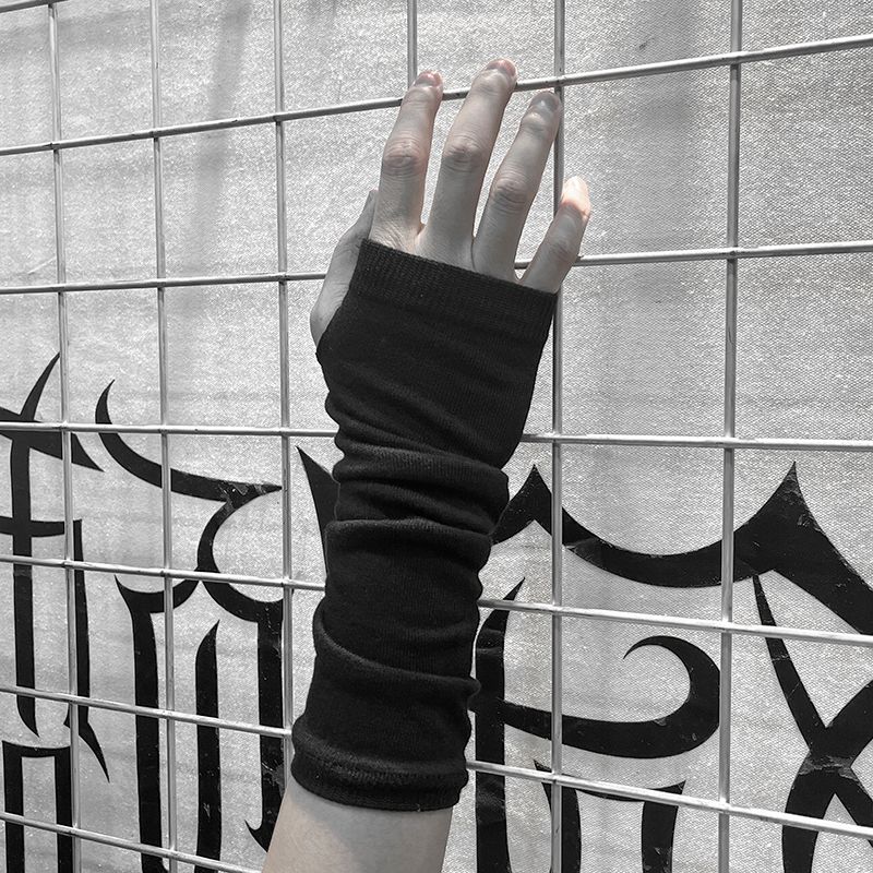 

Decadent Element Dark Black Punk Fashion Ins Half Finger One-handed black sleeve