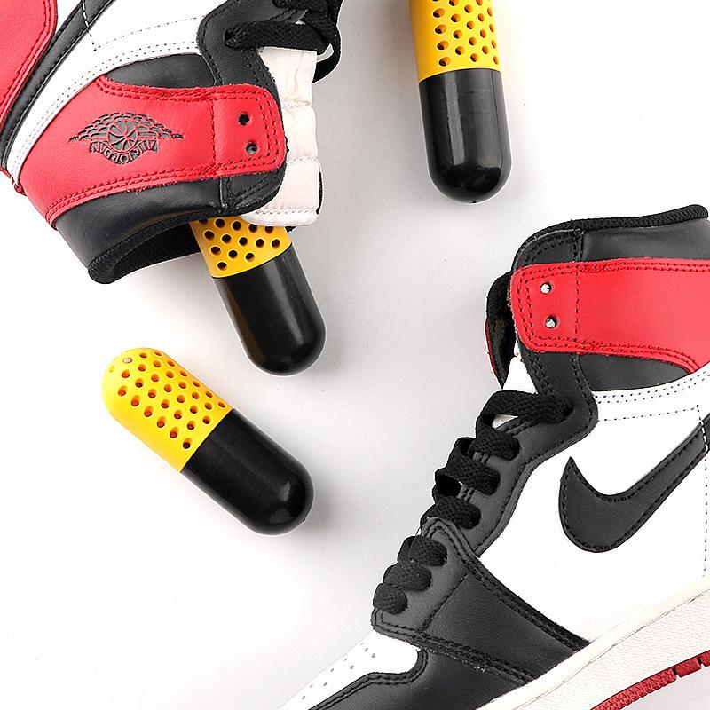 Sneaker Deodorizer Capsules: Anti-Odor Activated Carbon Shoe Inserts for Sports Shoes and Cabinets