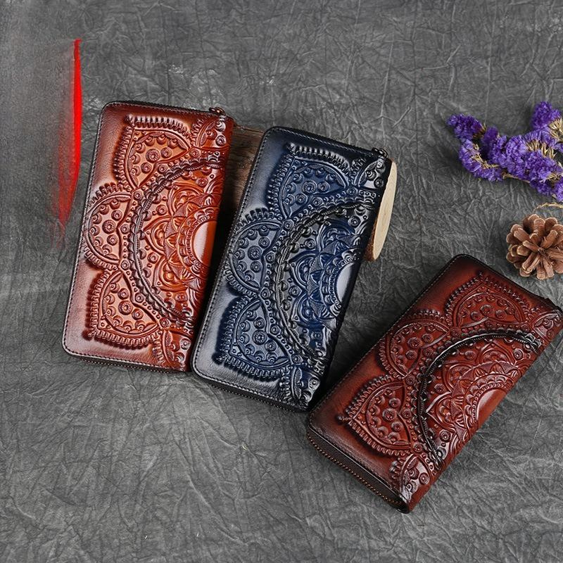 Women's Leather Wallet Multifunctional Embossed Zipper Clutch Bag First Layer Cowhide Retro Ethnic Style Wallet