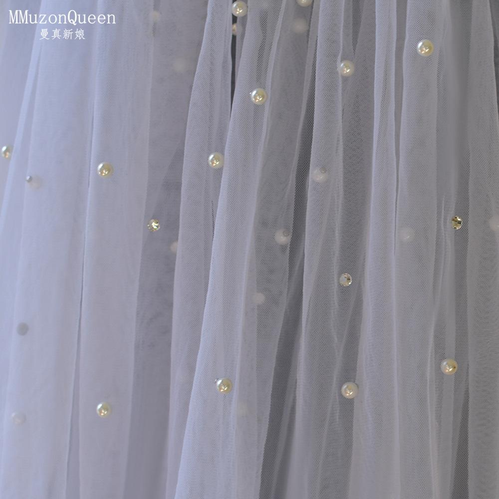 Wavy Edge Tulle Bridal Veil Mixed Size Scattered Pearl Hand Sewn Short Mid Length Wedding Veil With Comb For Strapless Gown Elopement Portrait Shoot