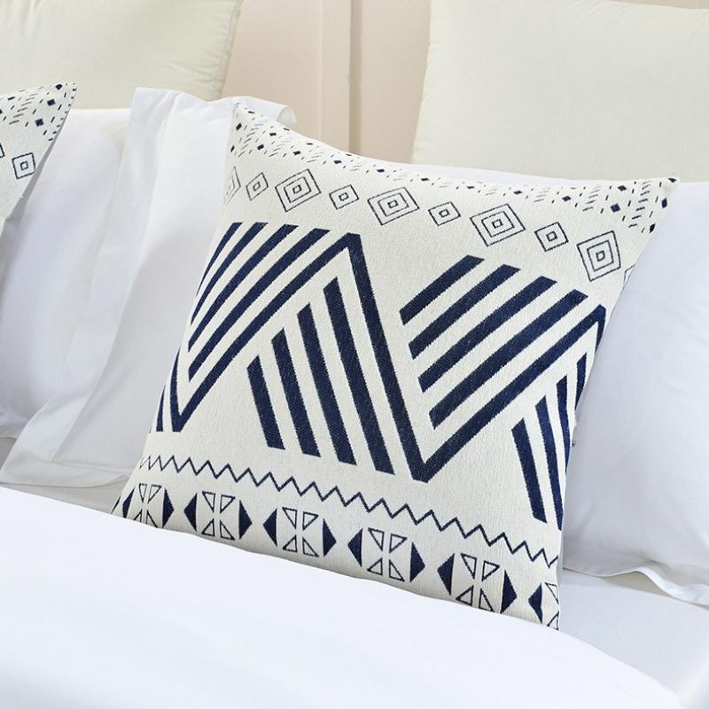 Single-layer Ethnic Style Bed Flag Chenille Jacquard Sofa Blanket Household and Hotel High-weight Multifunctional Bed Sheet Home Decorative Bedding