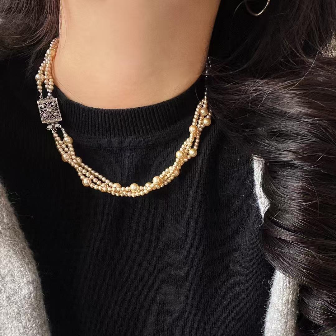 

Vintage High Quality Maillard Faux Crystal Pearl Woven Necklace Collarbone Chain Sweater Chain