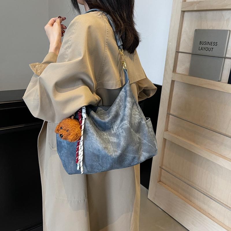 Large Capacity Tote Bag Women's Vintage Shoulder Crossbody Bag Underarm Bag