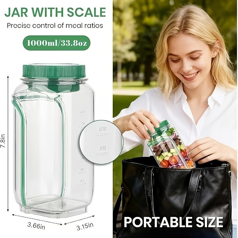 Tragbares Salatglas mit seitlichem Dressingbecher und sicherem Verschluss. Wird mit einem Löffel geliefert, ideal für Mahlzeiten unterwegs.