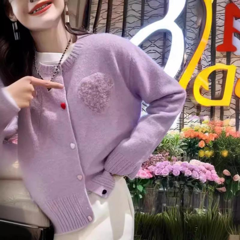 Spring and Autumn short loose round neck knitted cardigan new small coat sweet gentle wind love