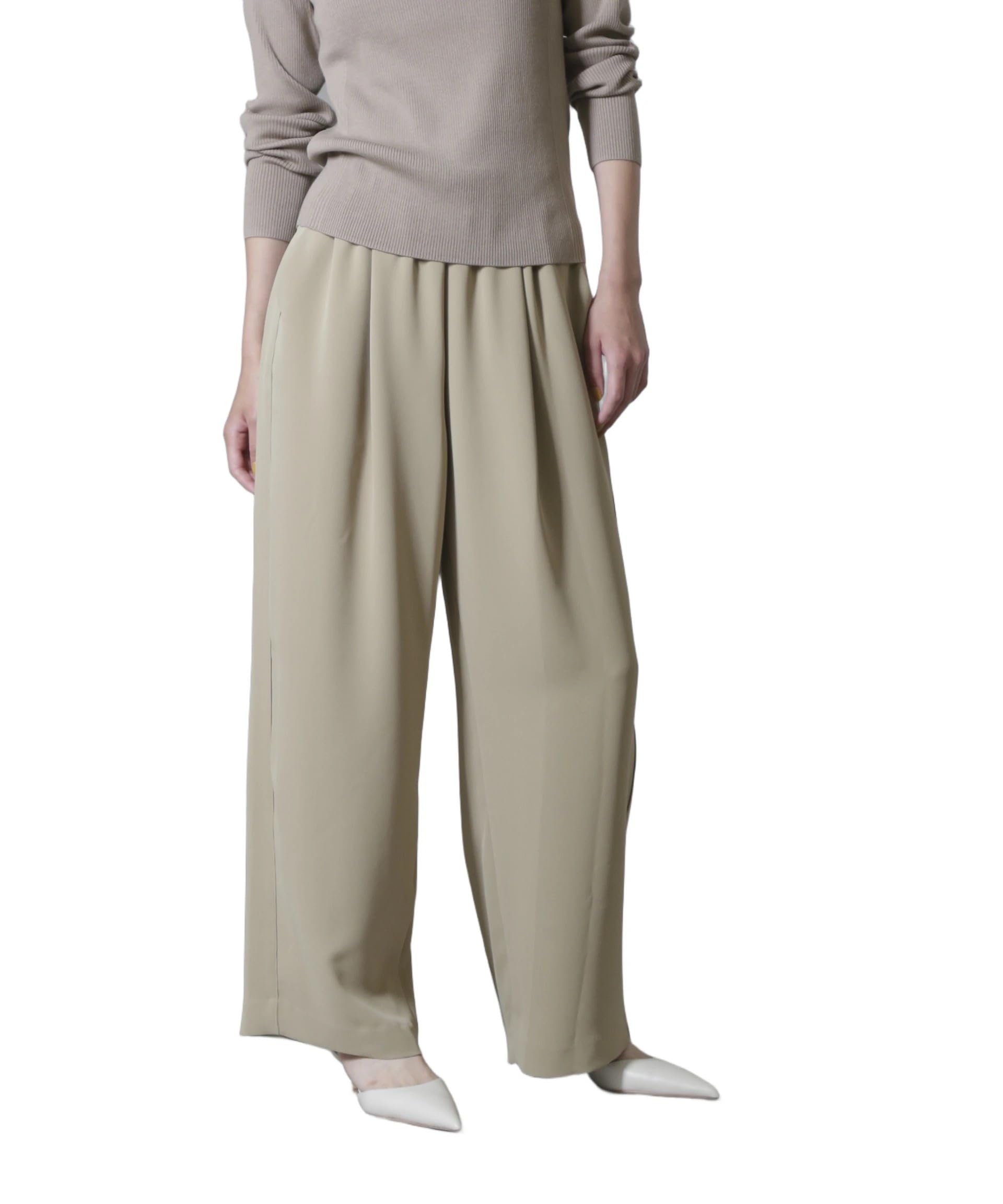 

Nano Universe Drawstring Gathered Pants (Can be paired with other items) Size S, Beige