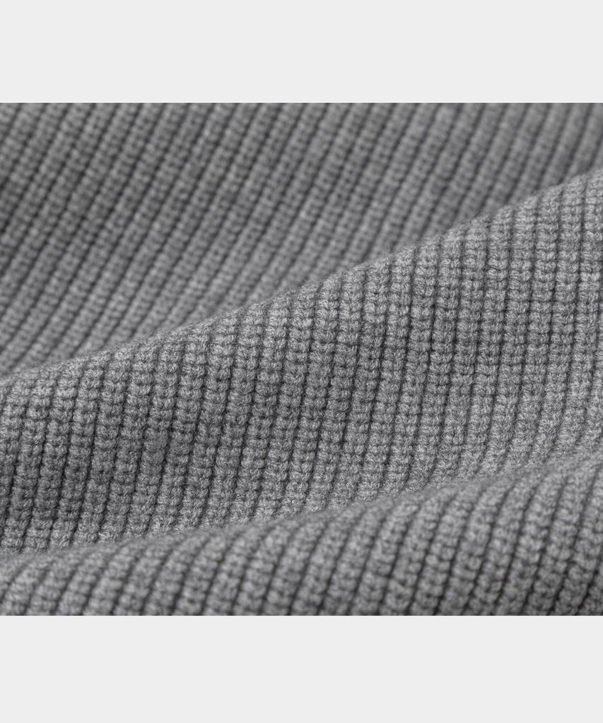 LETTERCOMO Essential V-Neck Cardigan Knit Gray