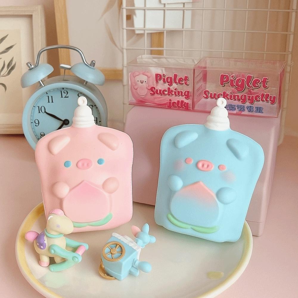 Cute Design Little Pig Squeeze Toy Original Release Soft Rubbery Toy Slow Rebound Toy  Kids Play