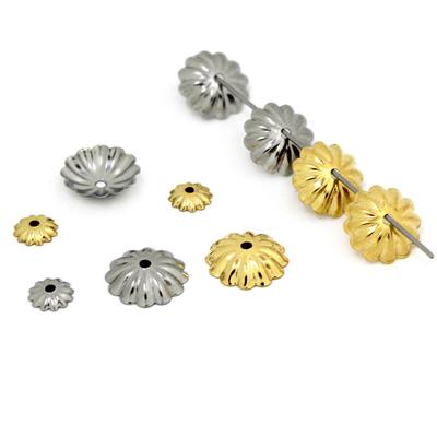 50 Stück Edelstahl Blume Perlenkappen 6mm 10mm Goldfarbe Filigran Endkappen Perlen für Ohrringe DIY Schmuckherstellung Zubehör