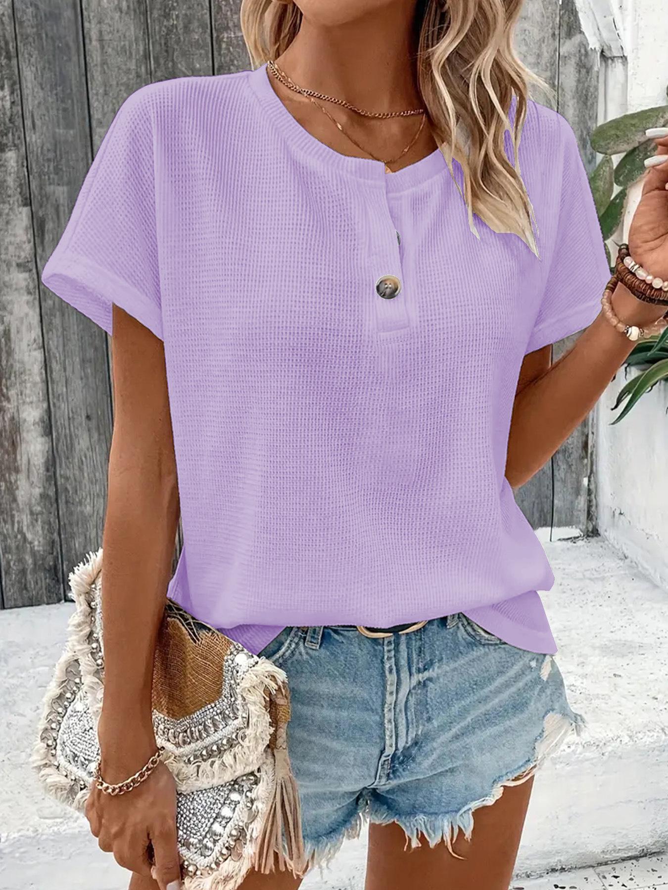 

2026 Spring/Summer Women s Plus Size Button Short Sleeve T-shirt - European/American Style, Plain Color Fashion 5XL світло-фіолетового кольору