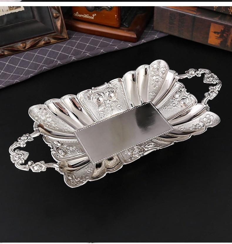 Fruit Tray, Alloy Cake Plate, Golden Exquisite Portable Hand Snack Disc,Nuts Organizer Living Room Party Desktop Decoration 28cm