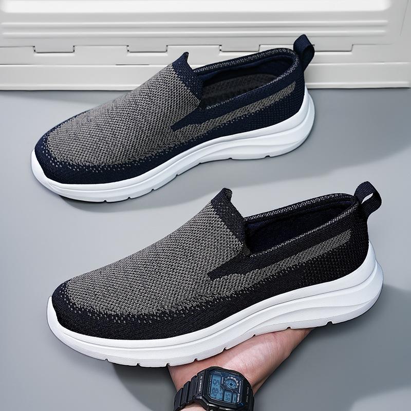 Large size men's shoes new mesh breathable comfortable soft sole casual sports shoes casual shoes