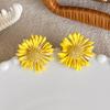 Cute Handmade Woven Sunflower Clip Earrings Raffia Flower Ear Clip for Women Beach Vacation Jewelry Gift Accessories Gifts