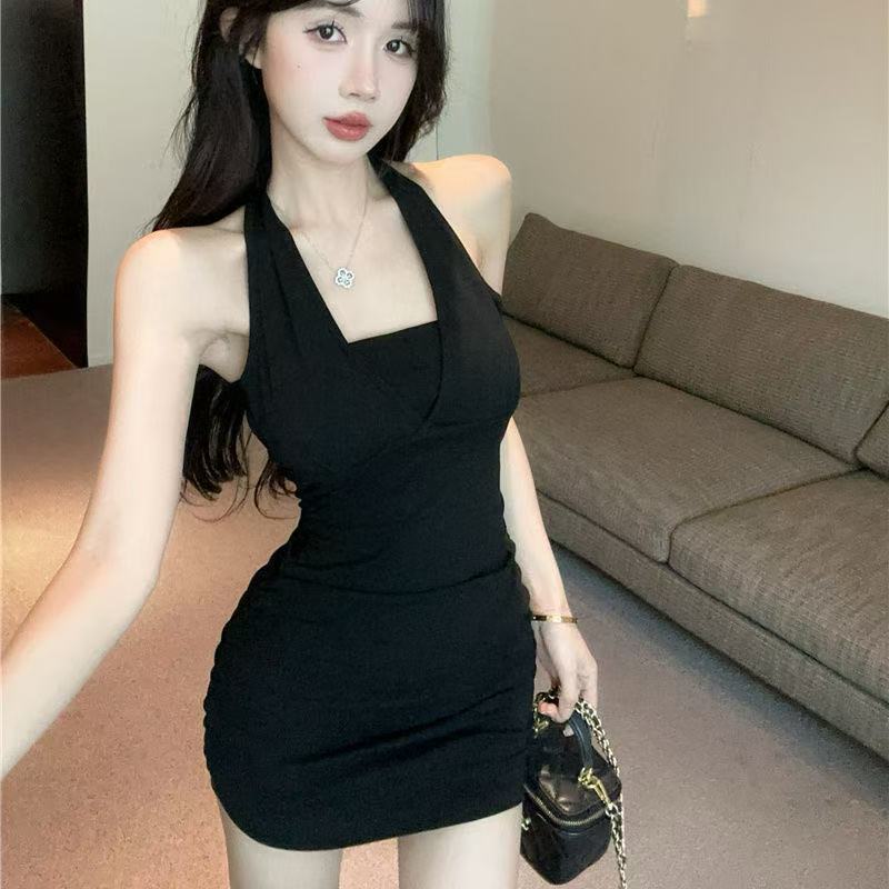 Neck strap chain design halter dress female European and American style sexy hot girl slim sleeveless hip wrap short skirt