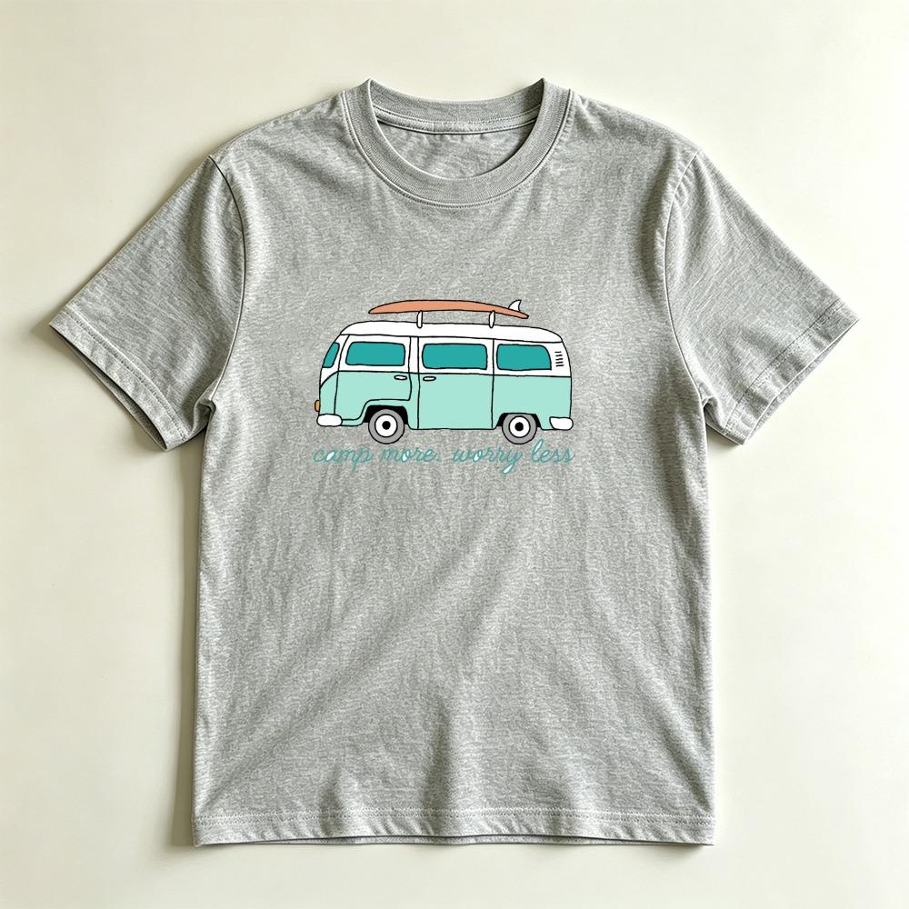Camp More Worry Less Retro Surf Van Lässiges Grafik-T-Shirt Strand Camping Liebhaber Geschenk T-Shirt Sommer-Vibe Abenteuer Lässiges Hemd