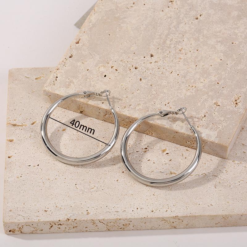 Trendy Smooth Stainless Steel Circle Hoop Earring For Women Simple Temperament Hyperbole  Color Classic Jewelry Party Gift