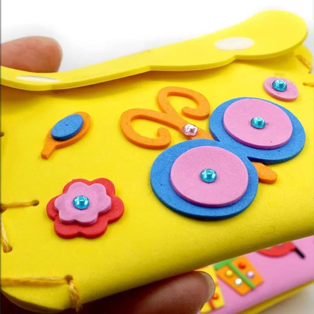 Kids Sewing Craft Kit DIY Cartoon Wallet Handmade EVA Kit Educational Toys Birthday Gift for Girls Beginners