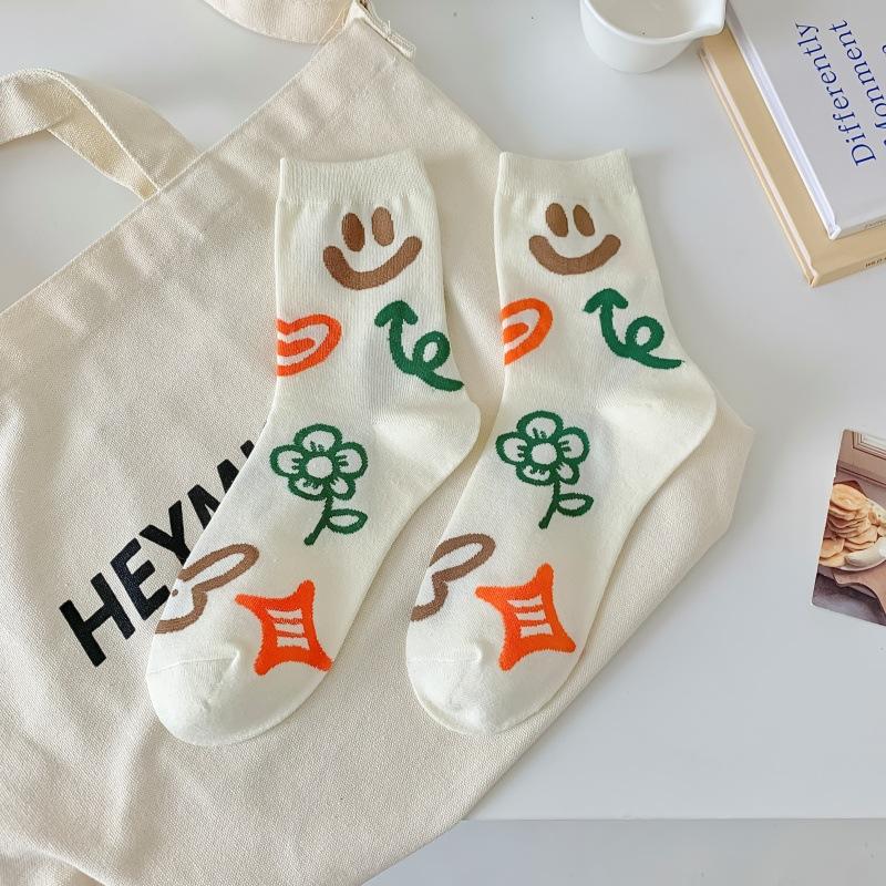 

Female Spring and Autumn Cute Cartoon Personality Graffiti In Tube Socks 1 pair