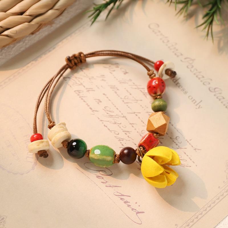 Retro Natural Plant Fruit Bracelet Hand Woven Acorn Hand Rope Women's Niche Literary Bracelet