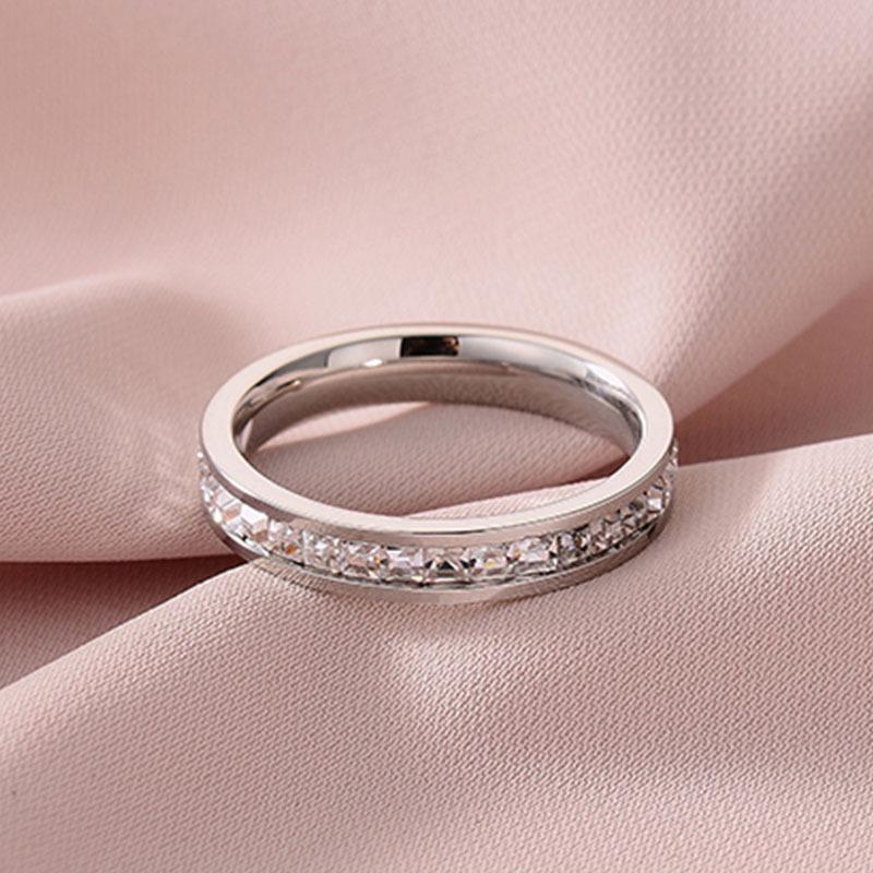 

Женское кольцо из титановой стали с цирконом и бриллиантом: Не выцветающий, Модный и Идеальный для пар. US Size 4