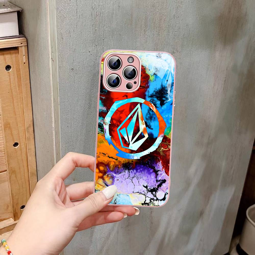 

V-Volcom LOGO Fashion For IPhone 14 13 12 Mini 11 Pro XS Max X XR 14 Plus Tempered Glass Cover iphone 11pro max