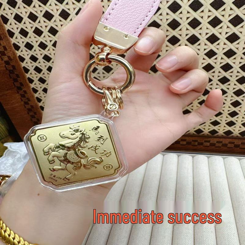 Kreativt 999 Rent Guld Tecknad Charm Hängsmycke för Telefon & Väska - Gyllene Nyckeln till Omedelbar Rikedom