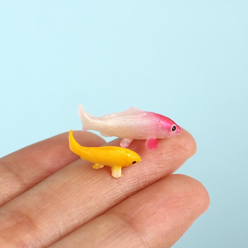 Mini Koi Fish Simulation Model for DIY Crafts & Jewelry Accessories Scene Landscaping