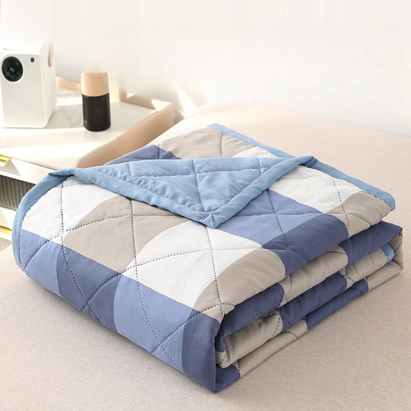 1pc Washed Cotton Summer Quilt Ultrasonic Embossing Lightweight Cool Blanket for Dormitory Office Home