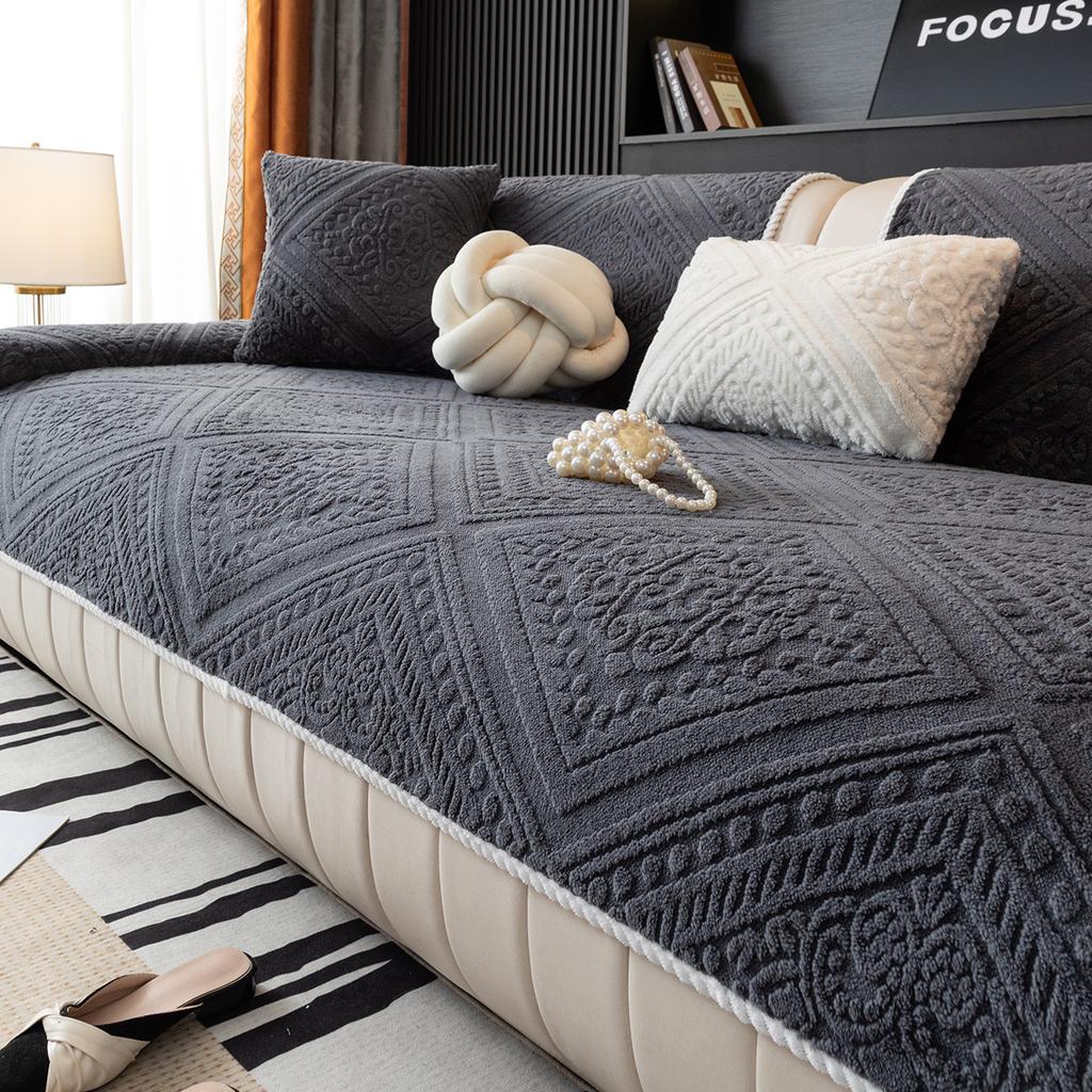 Nordic Style Plush Sofa Cushions Universal Non-Slip Couch Cover Towel Sofa Protective Mats Living Room Decoration Sofa Cushion