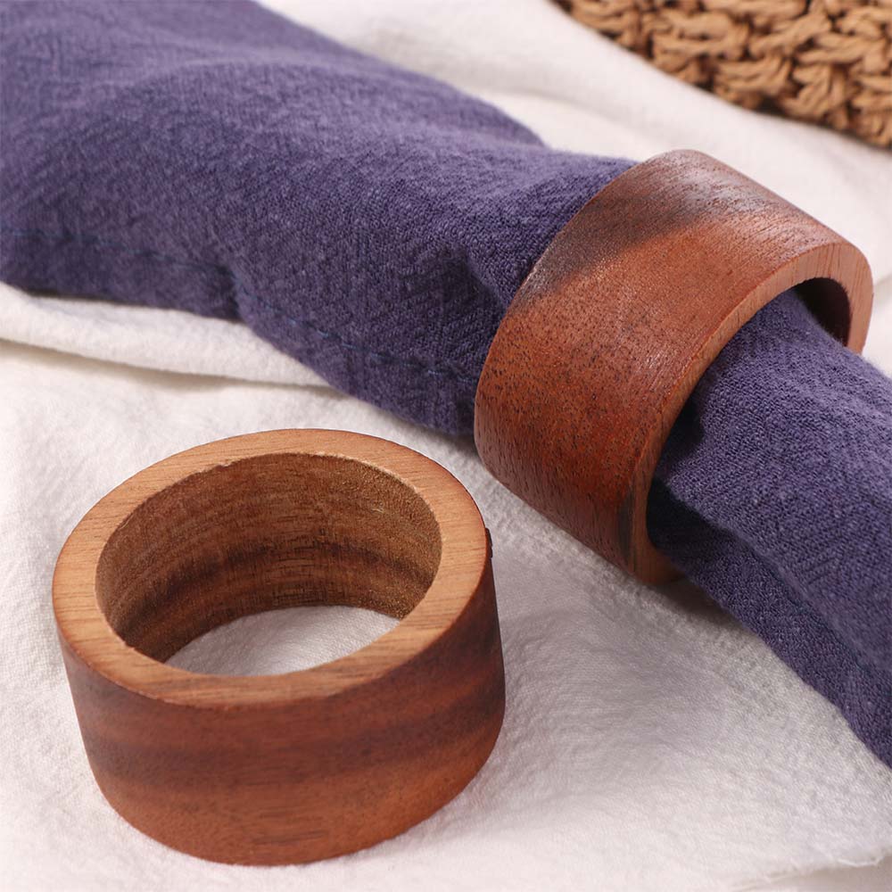 3PCS Fashion Napkin Buckle Versatile Table Napkin Holder Creative Wooden Napkin Rings Party
