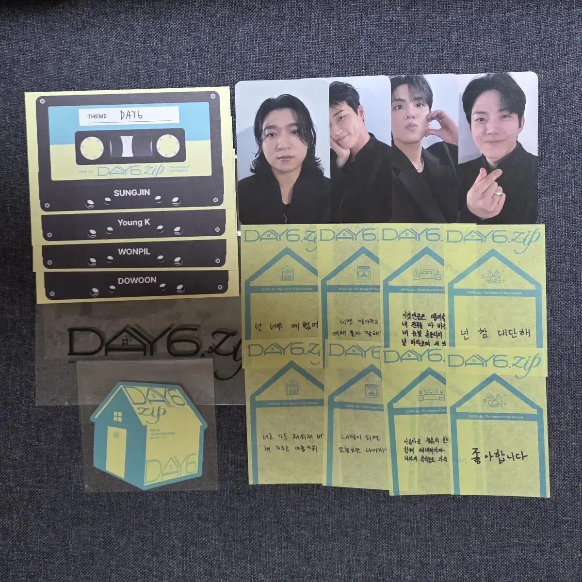 

daysix Popup Store Entry Foca+4 Ples+8 Contets+stickers