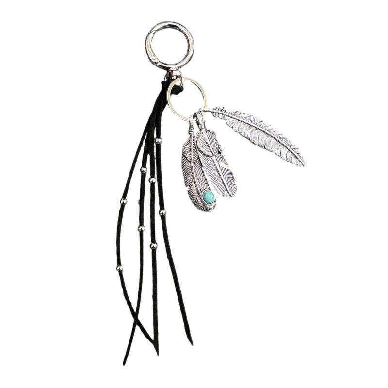

Elegant Feather Tassels Keychain Jewelry Accessory Lightweight Alloy Metal Ring Perfect Gift For Friend Christmas 1