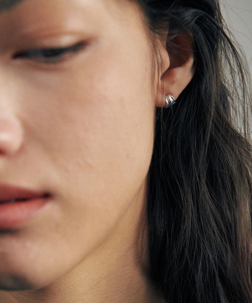 Verte [925 Silver] Deux.Silver.201 / Mini Cote Earring (Silver)