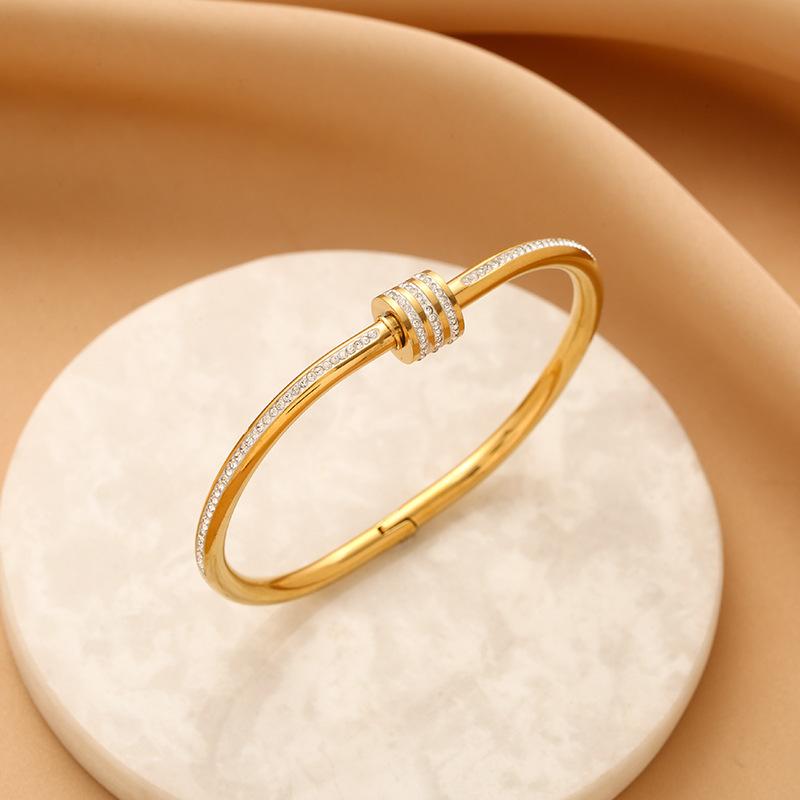 HtpweStainless Steel Small Waist Inlaid Zirconium Bracelet Women 18k Plated Couple Holiday Gift Bracelet Party Daily Zircon