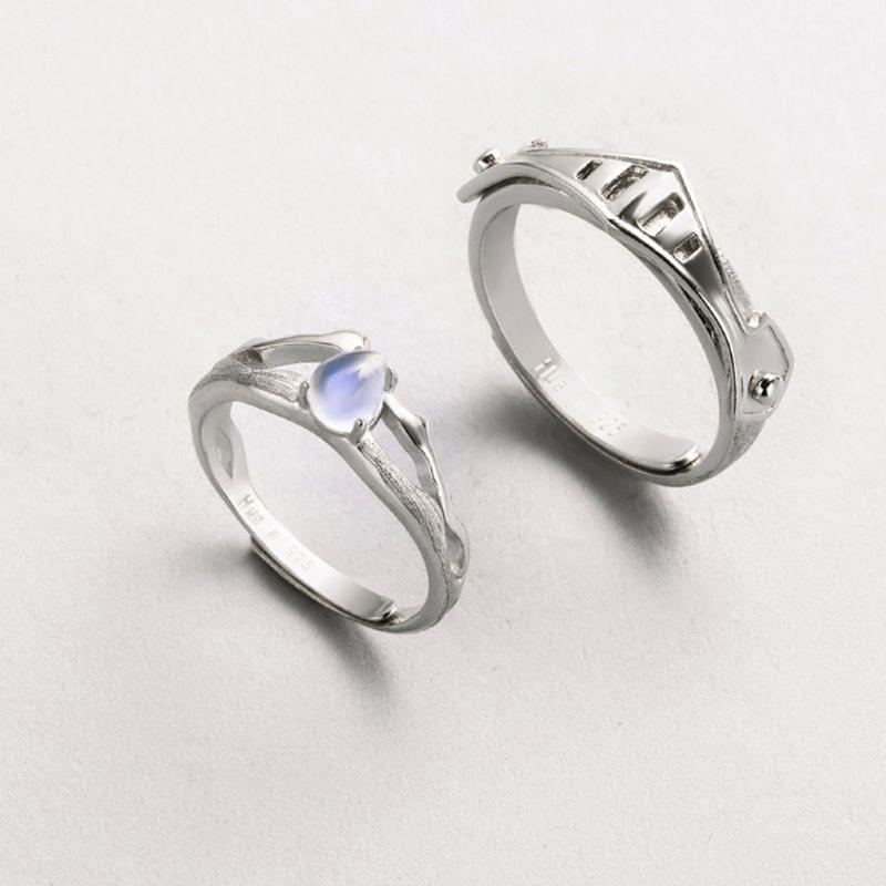 HX6F 2x Lovely Moonstone Couple Rings Princess & Knight Matching Open Band for Unisex CN