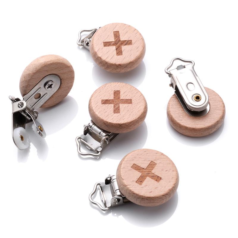1Pcs 21 Style Baby Beech Pacifier Clips Heart Animal Rainbow Pattern Wooden Metal Clips for Nipple Holder Dummy Clip Soother
