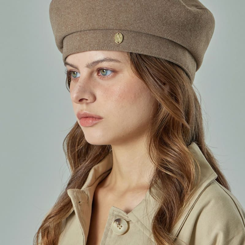 

VARZAR VA Изогнутый Овальный Металлический Смешанный Берет Мокко Коричневый FREE