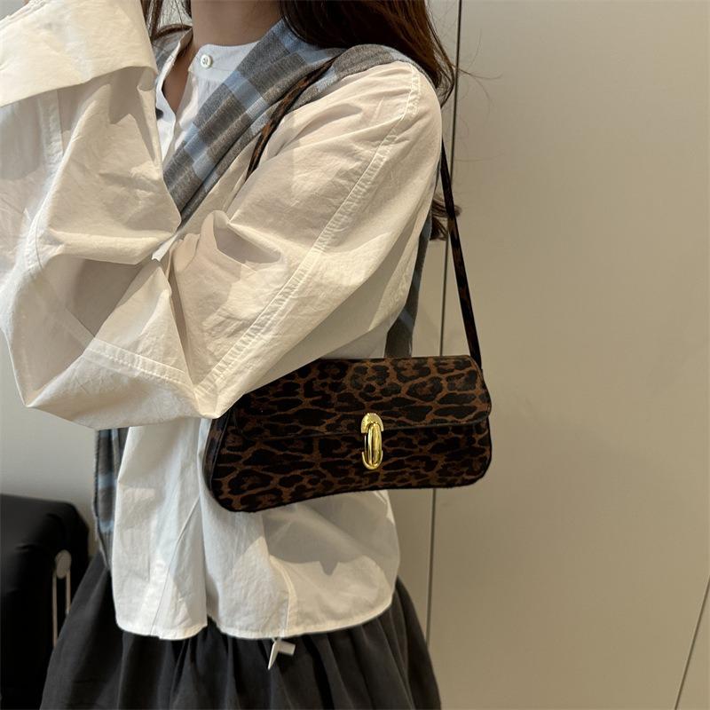 Summer New Sweet and Cool Spice Girl Handbag Personalized Leopard Print Shoulder Bag Versatile Casual Messenger Women's Bag