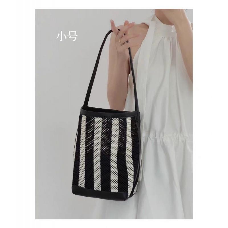 

Контрастная полосатая сумка-ведро на подмышку женская 2025 новая корейская версия трендовая модная сумка через плечо большой вместимости универсальная женская сумка