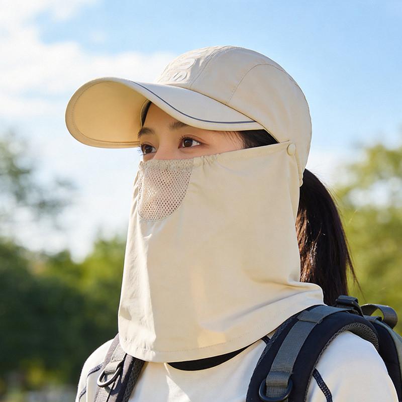 Polyester Baseball Cap With Removable Face Mask For Outdoor Sun Protection And Sports Activities