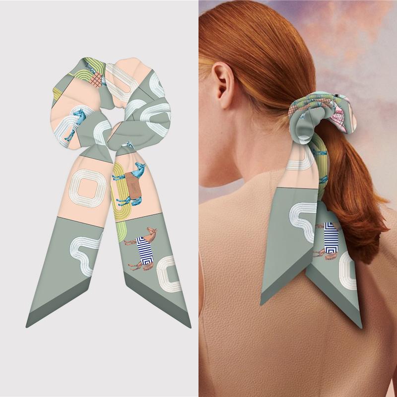Girl Hair Silk Scarf Lady Elastic Scrunchies Ties Band Accessories Luxury Design Horse Print Ponytail Hairstyle Hairbands Ribbon