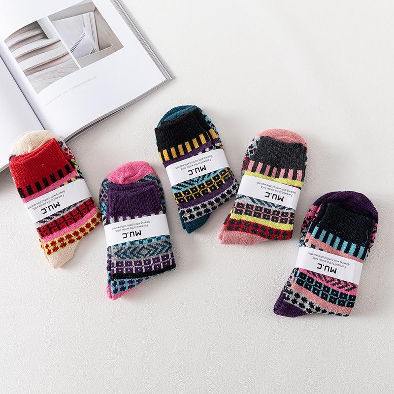 5 Pairs of Ladies Winter Thickened Warm Corrugated Thick Line Ethnic Wind Rabbit Wool Stockings