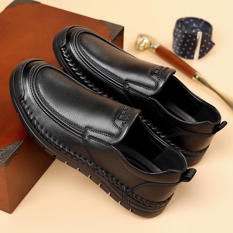 FashionRetro Cow Leather Loafers for Men Spring Autumn New Designer Soft-soled Men's Dress Shoes Fashion Solid Color Casual Shoes Male