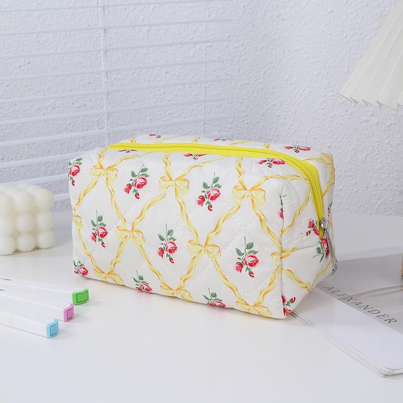 Cartoon Rose Pattern Pencil Case With Large Capacity For Students And School Supplies