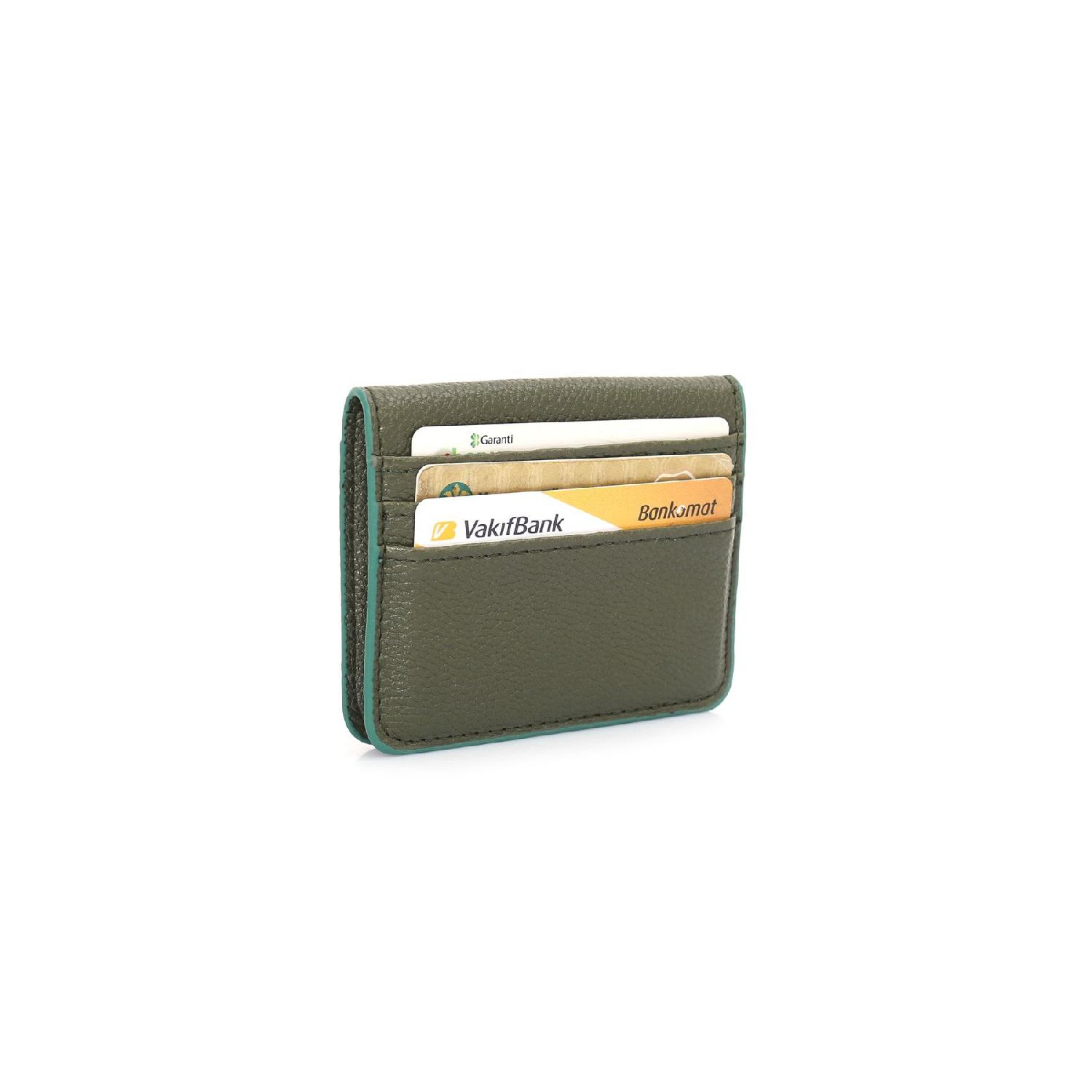 

Snap Leather Wallet